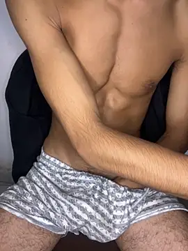 Hamza-Maroki online show from October 25, 9:31 pm