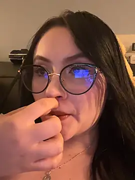 Snapshot of ValentinaOrtiz3 chatting on February 11, 2:16 am ValentinaOrtiz3 online show from February 11, 2:16 am