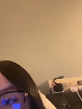 Snapshot of ValentinaOrtiz3 chatting on March 13, 12:39 am ValentinaOrtiz3 online show from March 13, 12:39 am