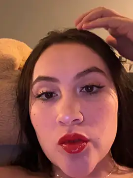 Snapshot of ValentinaOrtiz3 chatting on April 14, 1:44 am ValentinaOrtiz3 online show from April 14, 1:44 am