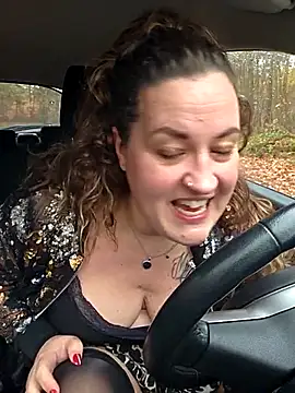 justtess online show from November 14, 12:26 pm