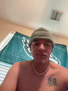 theycallmes3x online show from February 10, 4:04 pm