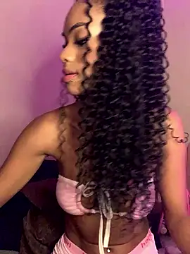 Snapshot of Mirellysbs1 chatting on January 9, 2:20 pm Mirellysbs1 online show from January 9, 2:20 pm