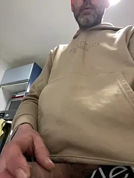 gokudick85 online show from February 9, 2:40 pm