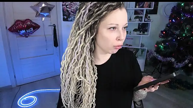 HoneySallyMoore online show from January 16, 3:27 pm