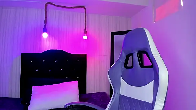 nicky angel1 online show from November 5, 6:41 pm