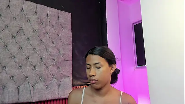 Snapshot of AntoniSantoss chatting on February 23, 7:22 pm AntoniSantoss online show from February 23, 7:22 pm