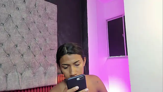 Snapshot of AntoniSantoss chatting on February 26, 7:24 pm AntoniSantoss online show from February 26, 7:24 pm