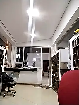 oscarshow24 online show from March 4, 8:46 am