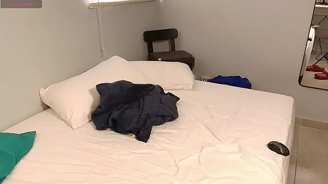 Snapshot of salvatore_montt chatting on March 10, 9:40 pm salvatore montt online show from March 10, 9:40 pm