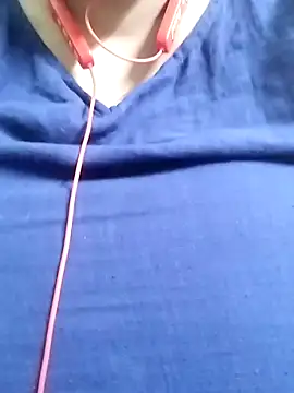 Lizza boudi online show from February 19, 1:50 pm