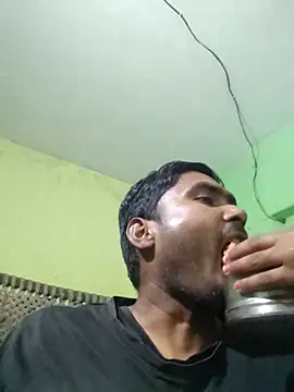 Snapshot of ccuteboyyyy chatting on February 26, 2:57 pm ccuteboyyyy online show from February 26, 2:57 pm