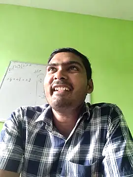 Snapshot of ccuteboyyyy chatting on September 12, 5:18 am ccuteboyyyy online show from September 12, 5:18 am