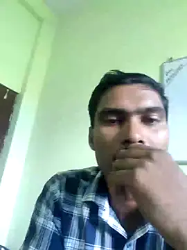 Snapshot of ccuteboyyyy chatting on September 24, 5:44 am ccuteboyyyy online show from September 24, 5:44 am