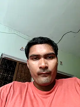 Snapshot of ccuteboyyyy chatting on October 7, 2:09 am ccuteboyyyy online show from October 7, 2:09 am