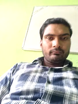 Snapshot of ccuteboyyyy chatting on October 17, 5:10 am ccuteboyyyy online show from October 17, 5:10 am