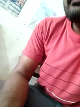 Snapshot of ccuteboyyyy chatting on October 23, 7:29 am ccuteboyyyy online show from October 23, 7:29 am