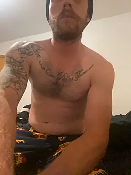 Snapshot of teeballin0001 chatting on February 10, 3:10 pm teeballin0001 online show from February 10, 3:10 pm