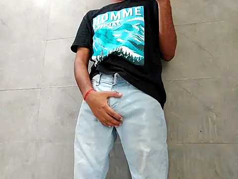 Snapshot of Lustyluckyy chatting on September 14, 10:14 am Lustyluckyy online show from September 14, 10:14 am