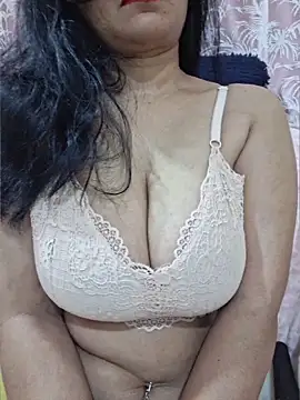 Jassi Does online show from May 28, 9:12 pm