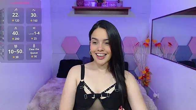 Lana Pearce online show from February 24, 1:21 pm