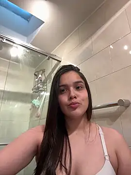 Lana Pearce online show from October 4, 8:51 pm