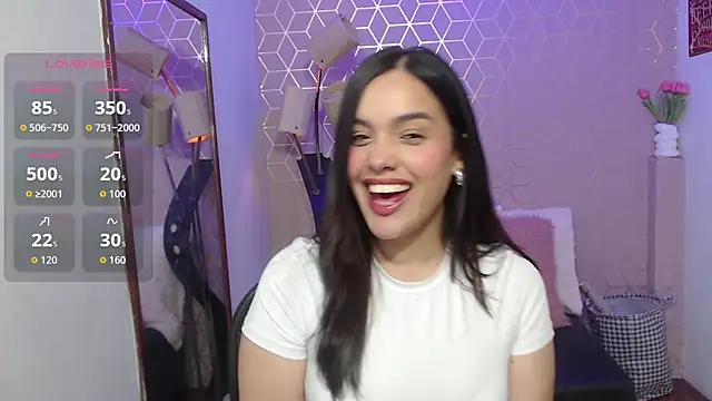 Lana Pearce online show from October 11, 4:05 pm