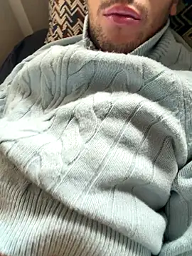 yaxxx03 online show from November 8, 1:00 pm