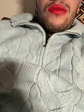 yaxxx03 online show from December 18, 5:19 pm