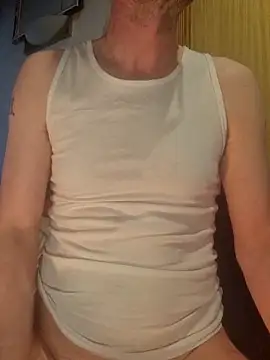 Brotherhmf1980 online show from April 3, 1:42 pm