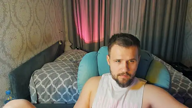 Vladik b online show from April 8, 5:24 pm