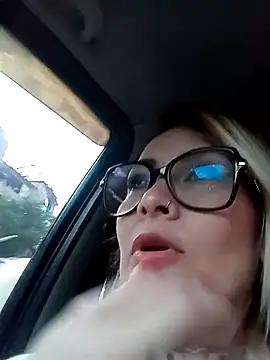 Snapshot of CandieGilson__ chatting on September 21, 11:23 am CandieGilson   online show from September 21, 11:23 am