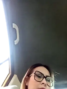 Snapshot of CandieGilson__ chatting on October 15, 11:21 am CandieGilson   online show from October 15, 11:21 am