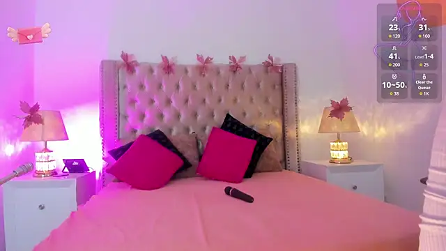 CandieGilson   online show from March 29, 12:05 pm