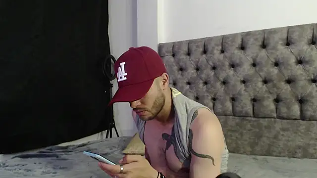 aczino vel online show from February 16, 12:41 am