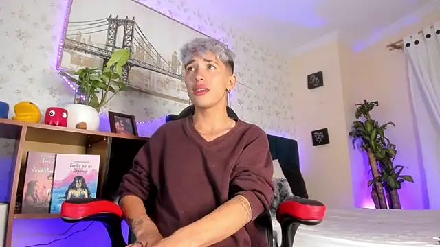 Ianwayne online show from March 20, 8:20 am