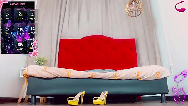 katha Crawford online show from October 27, 7:29 pm