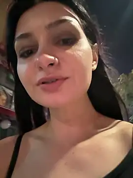 lunalovelee online show from July 16, 5:41 pm