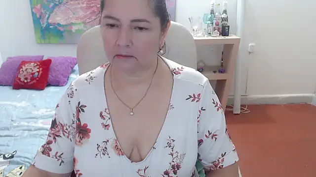 leonela 69 online show from March 12, 12:28 am