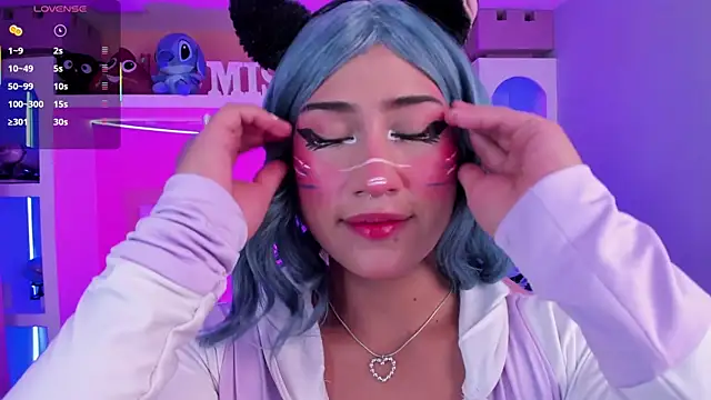 miss   megan online show from June 24, 2:32 am
