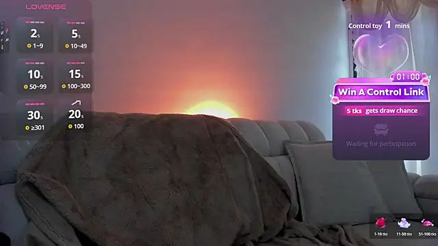 Snapshot of PamelaBliss chatting on March 12, 12:44 pm PamelaBliss online show from March 12, 12:44 pm