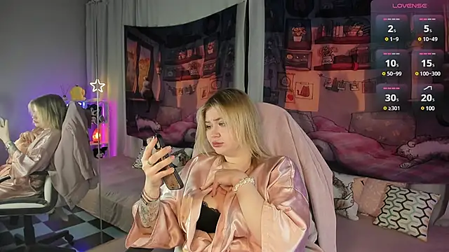 MargoBryan online show from February 28, 5:59 pm