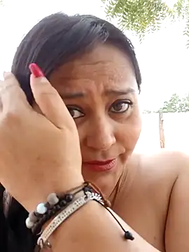 promiscuous-indecent-momm online show from March 4, 6:50 pm