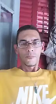 Snapshot of pablovt chatting on February 11, 4:01 pm pablovt online show from February 11, 4:01 pm