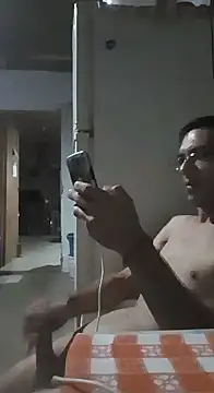 Snapshot of pablovt chatting on March 4, 3:23 am pablovt online show from March 4, 3:23 am