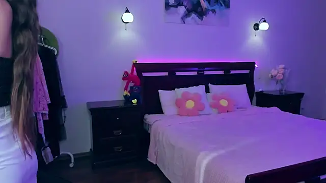 GabriellaMays online show from February 17, 8:30 am