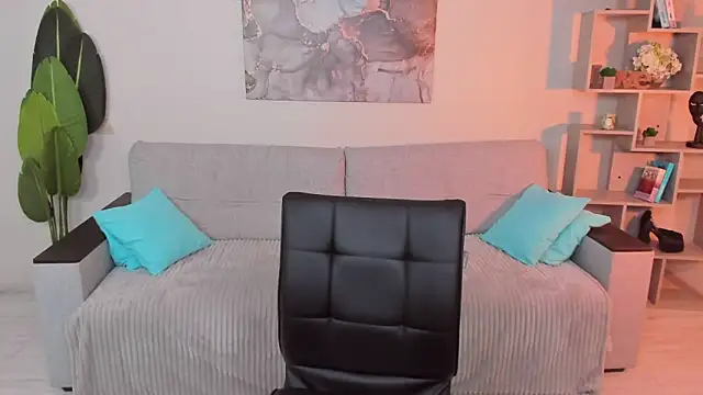 GabriellaMays online show from October 9, 5:16 am