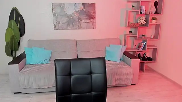 GabriellaMays online show from April 13, 5:13 am