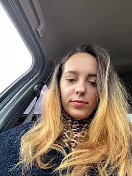 Pussy4564N online show from September 30, 1:38 pm