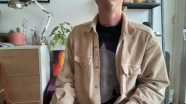 MikymikeBBWD online show from November 13, 2:38 pm